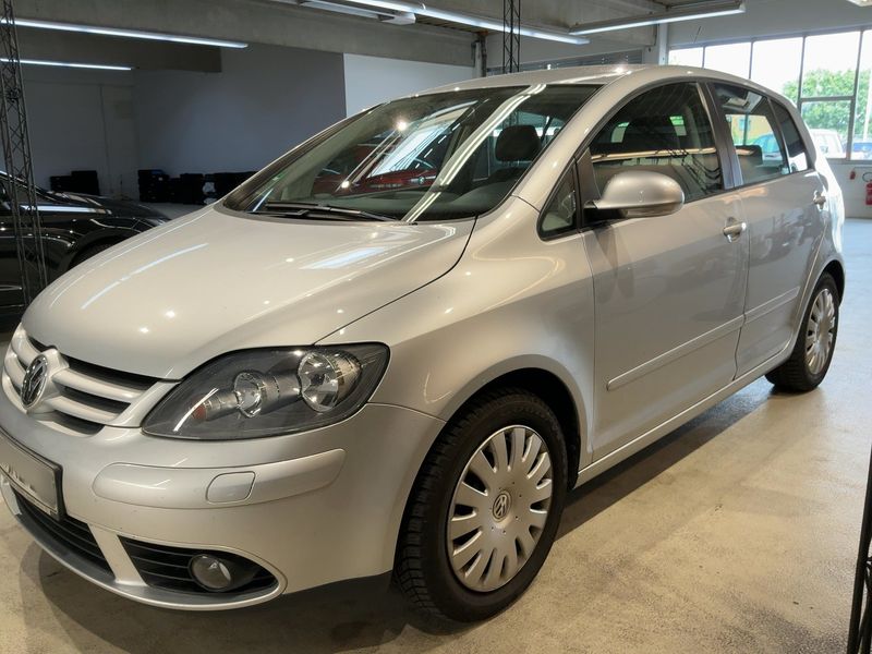 Volkswagen Golf V Plus 1.6 Tour 2007 – снимка 2