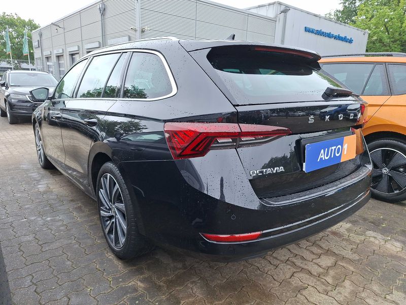 Skoda Octavia 2.0 TDI Style — zdjęcie 3