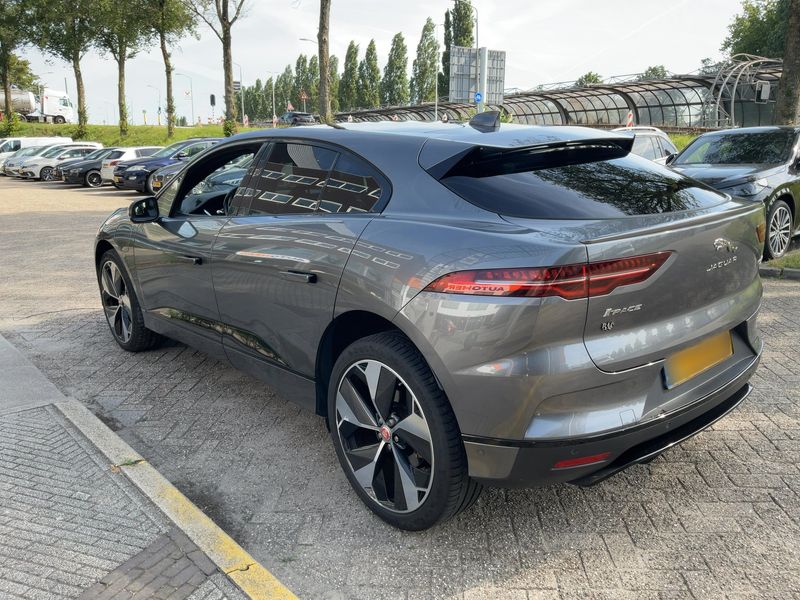 Jaguar I-Pace electric drive 294 kW First Edition — zdjęcie 3