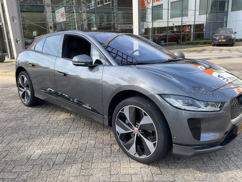 Jaguar I-Pace electric drive 294 kW First Edition — zdjęcie 8