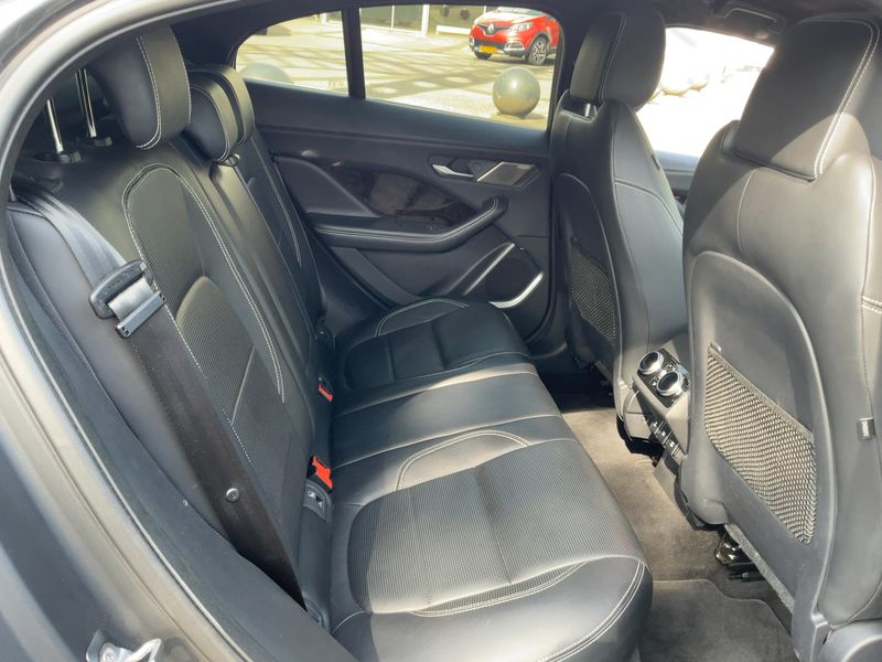 Jaguar I-Pace electric drive 294 kW First Edition — zdjęcie 14