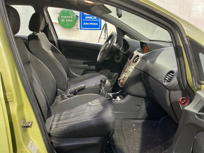 Opel Corsa 1.4 Enjoy — zdjęcie 3