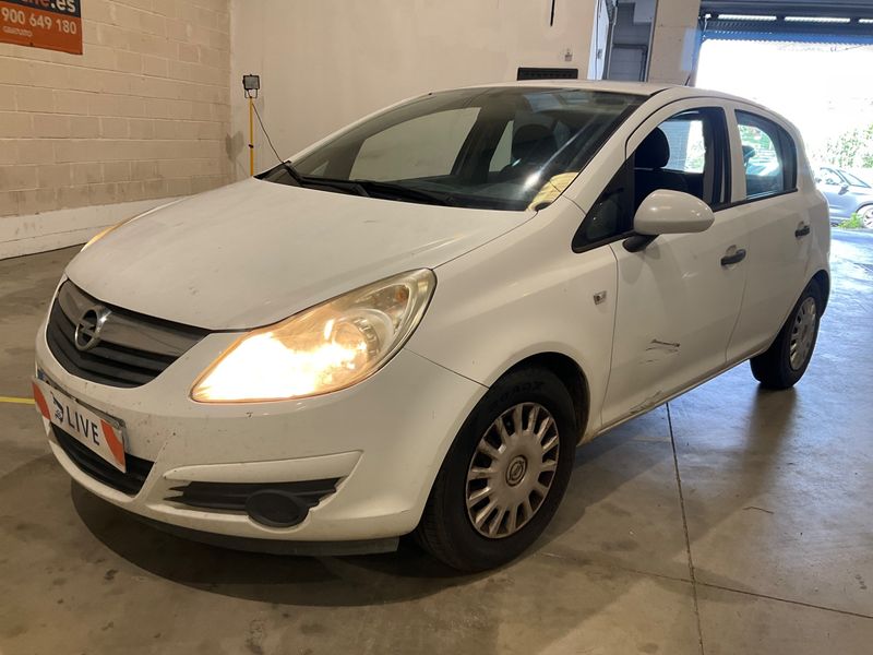 Opel Corsa 1.2 Essentia — zdjęcie 1