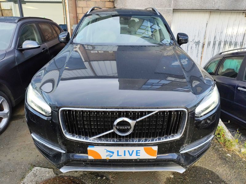 Volvo XC90 2.0 D5 Momentum AWD — zdjęcie 7