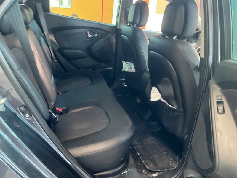Hyundai ix35 1.6 Comfort 2WD — zdjęcie 14