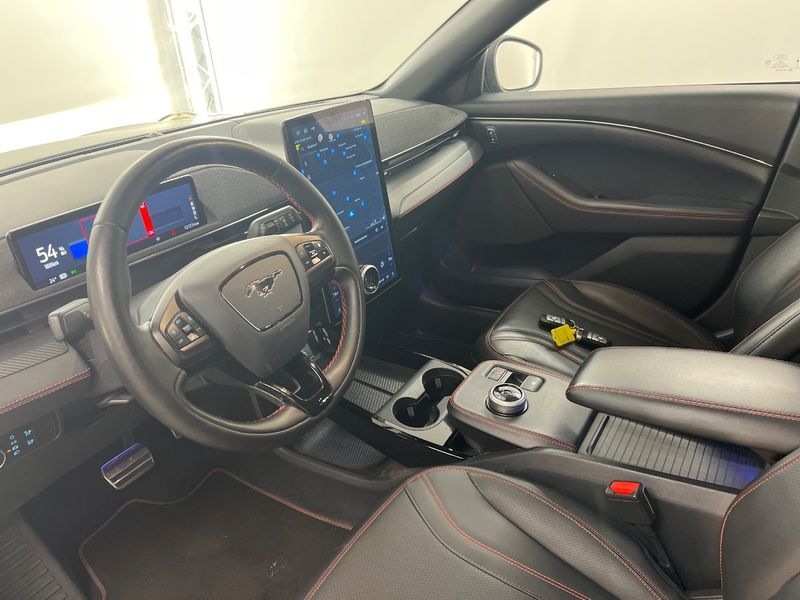 Ford Mustang Mach-E electric drive 198 kW AWD — zdjęcie 5