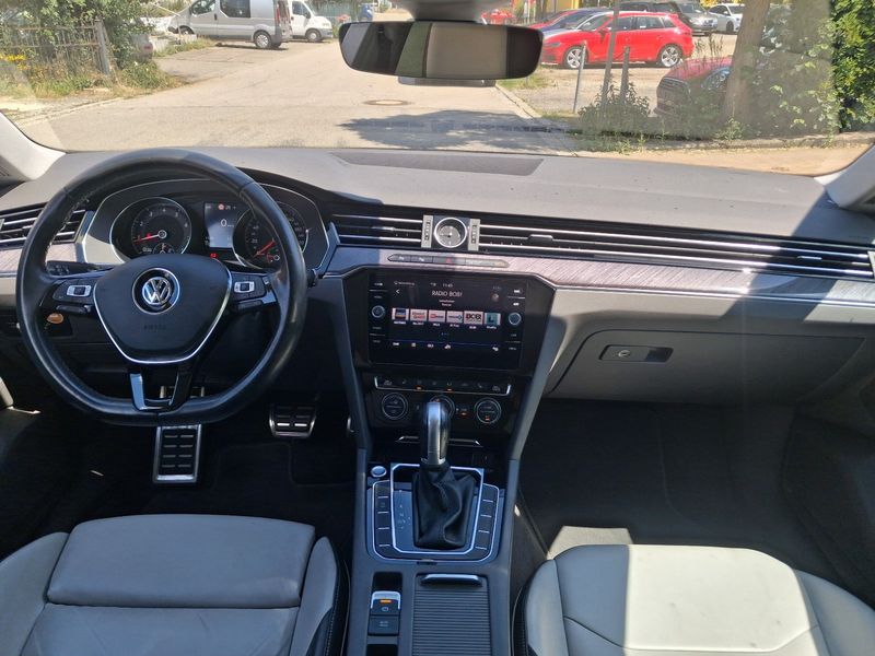 Volkswagen Arteon 2.0 TSI Elegance — zdjęcie 11