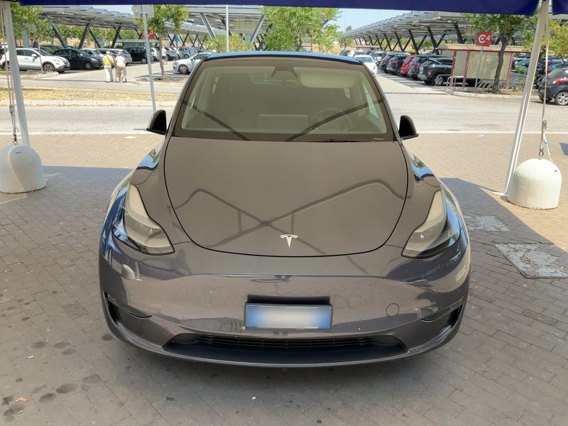 Tesla Model Y Max Range Dual AWD AWD — zdjęcie 9