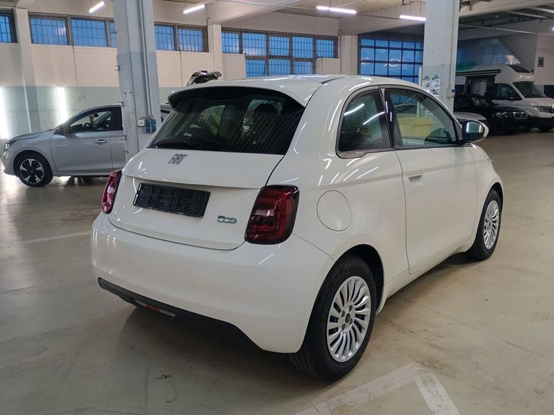 Fiat 500e electric drive 70 kW — zdjęcie 3