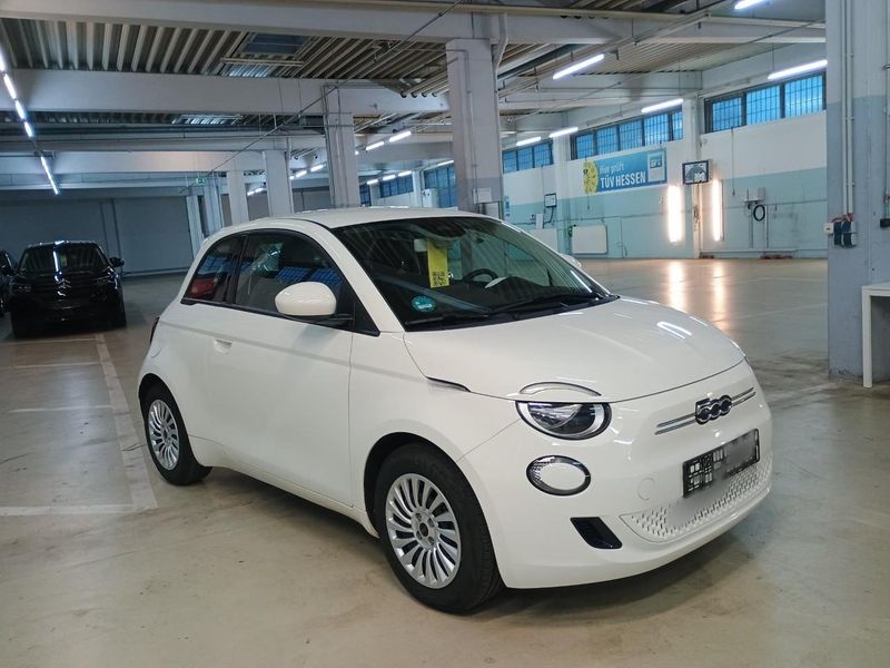 Fiat 500e electric drive 70 kW — zdjęcie 4