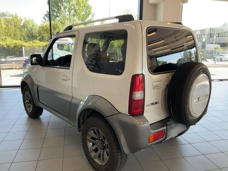 Suzuki Jimny 1.3 Evolution — zdjęcie 3