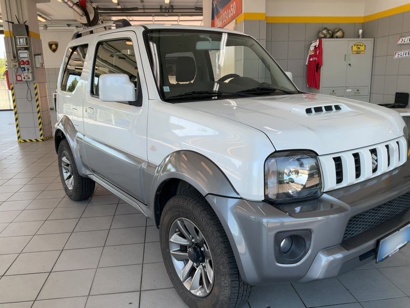 Suzuki Jimny 1.3 Evolution — zdjęcie 8
