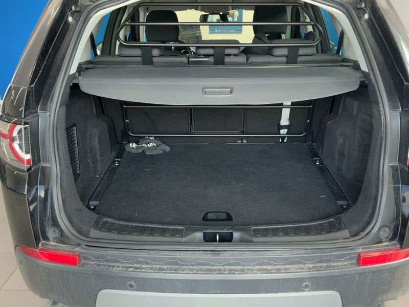 Land Rover Discovery Sport 2.0 Td4 SE AWD — zdjęcie 10