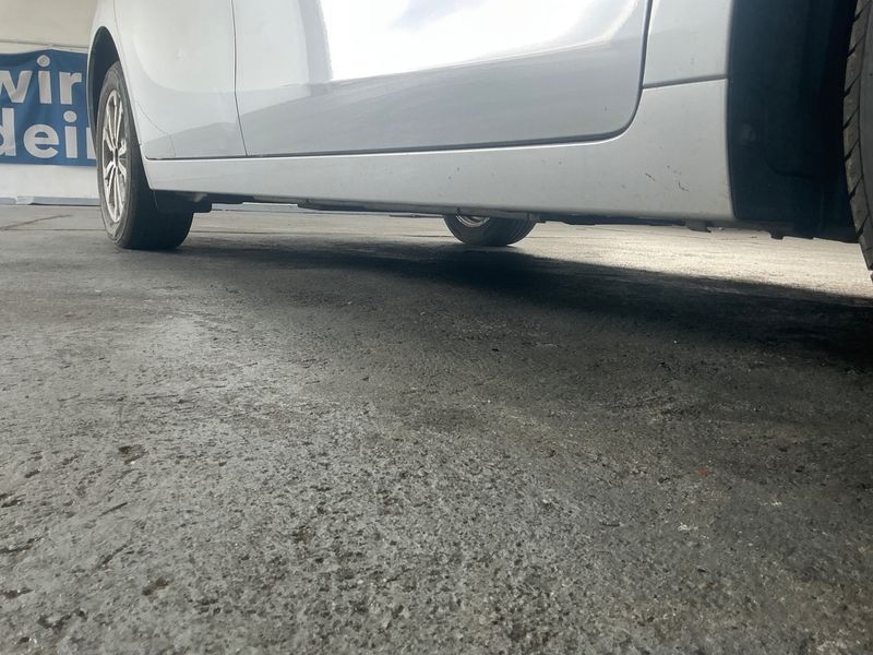 Toyota Verso 1.8 Edition 2011 – снимка 23