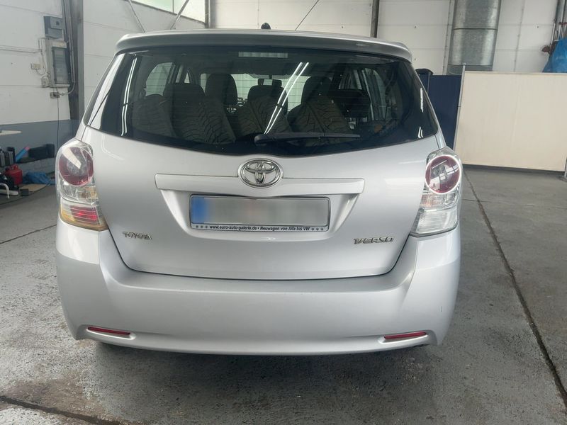 Toyota Verso 1.8 Edition — zdjęcie 5