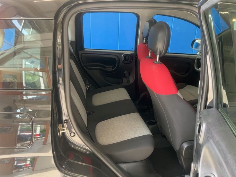 Fiat Panda 1.2 LPG Lounge — zdjęcie 14