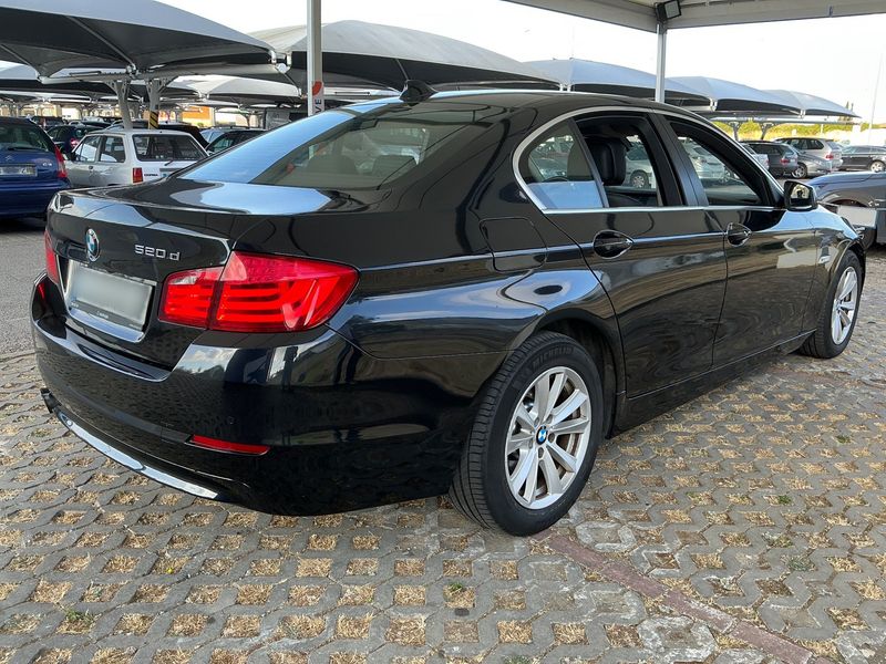 BMW 5er 520d — zdjęcie 6