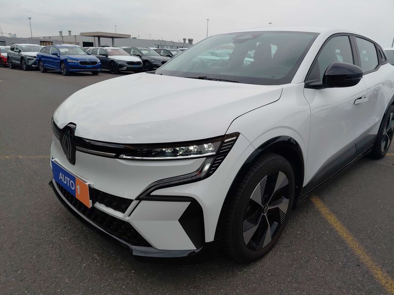 Renault Megane E-Tech electric drive 96 kW Equilibre — zdjęcie 2