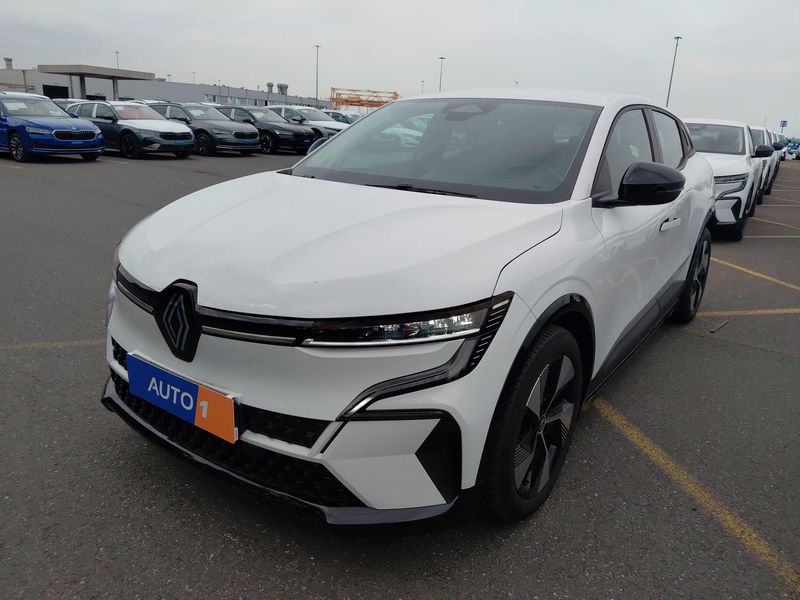 Renault Megane E-Tech electric drive 96 kW Equilibre