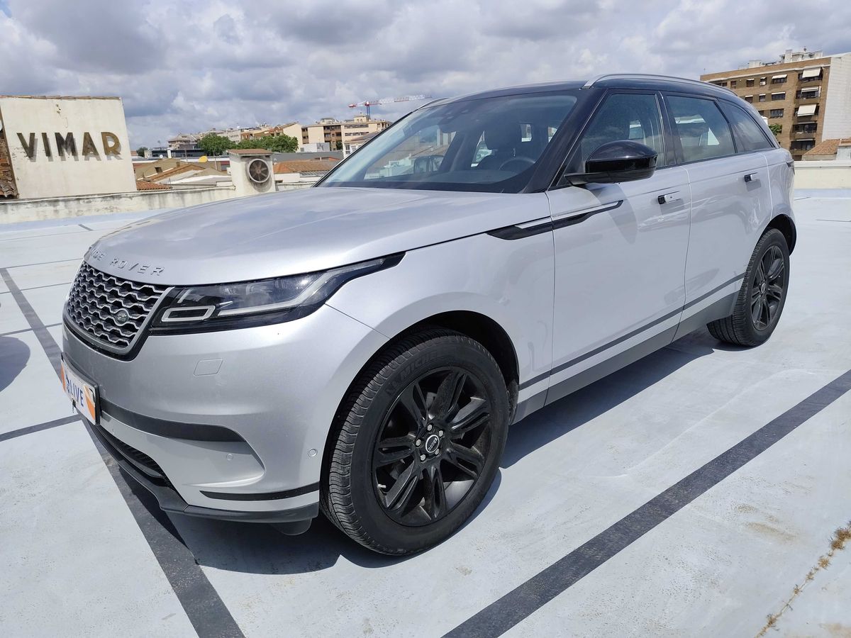 Land Rover 2018
