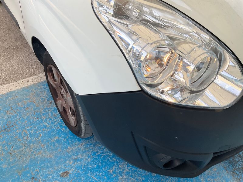 Opel Combo 1.6 CDTI Kasten 30 Jahre Edition L1H1 2,2t 2018 – снимка 32