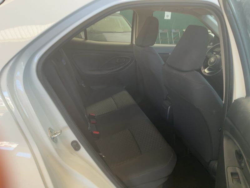 Toyota Yaris Cross 1.5 Hybrid 2WD Active — zdjęcie 14