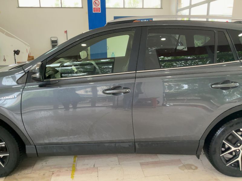 Toyota RAV 4 2.5 Hybrid Style — zdjęcie 4