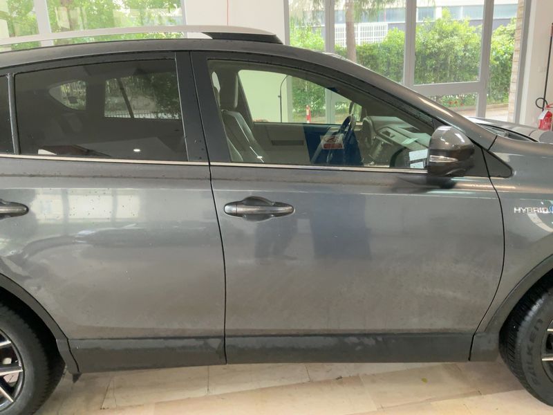 Toyota RAV 4 2.5 Hybrid Style — zdjęcie 7