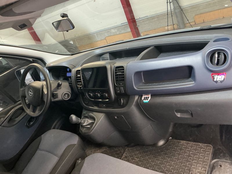 Opel Vivaro 1.6 CDTI Kasten L1H1 2,7t — zdjęcie 12