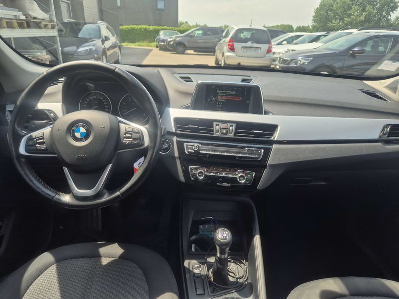 BMW X1 sDrive 16d Lounge — zdjęcie 11