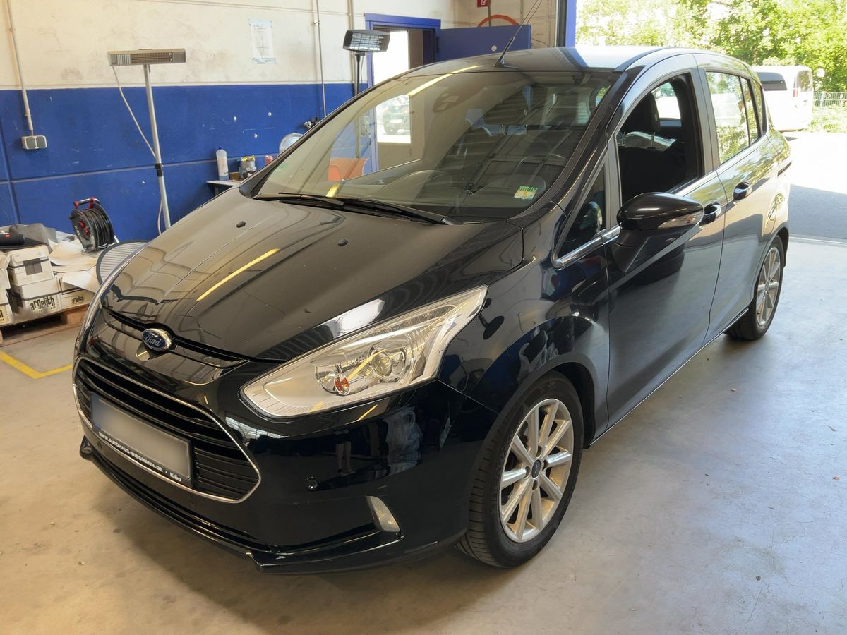 Ford B-Max 2015 — photo 1