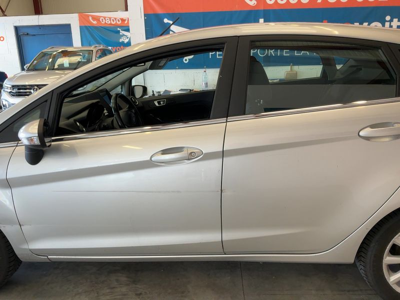 Ford Fiesta 1.5 TDCi Titanium — zdjęcie 4