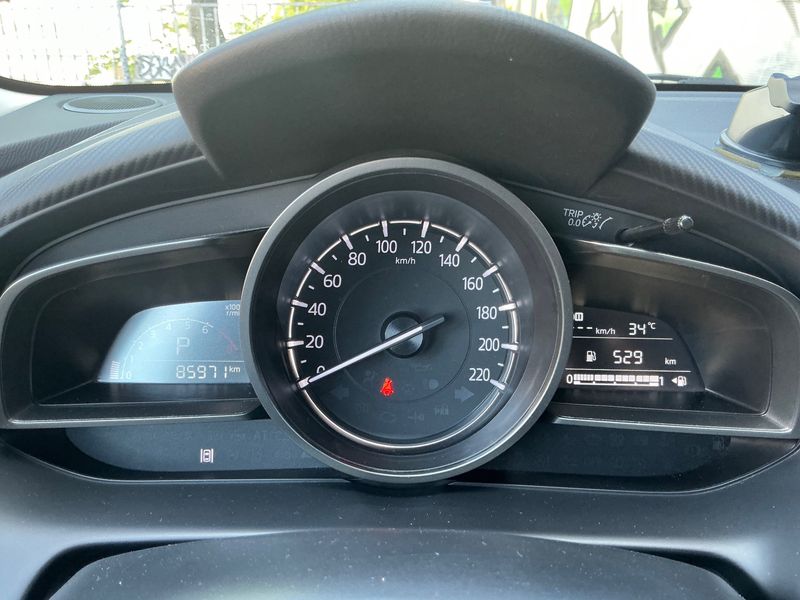 Mazda 2 1.5 Skyactiv-G Mild-Hybrid Homura — zdjęcie 13
