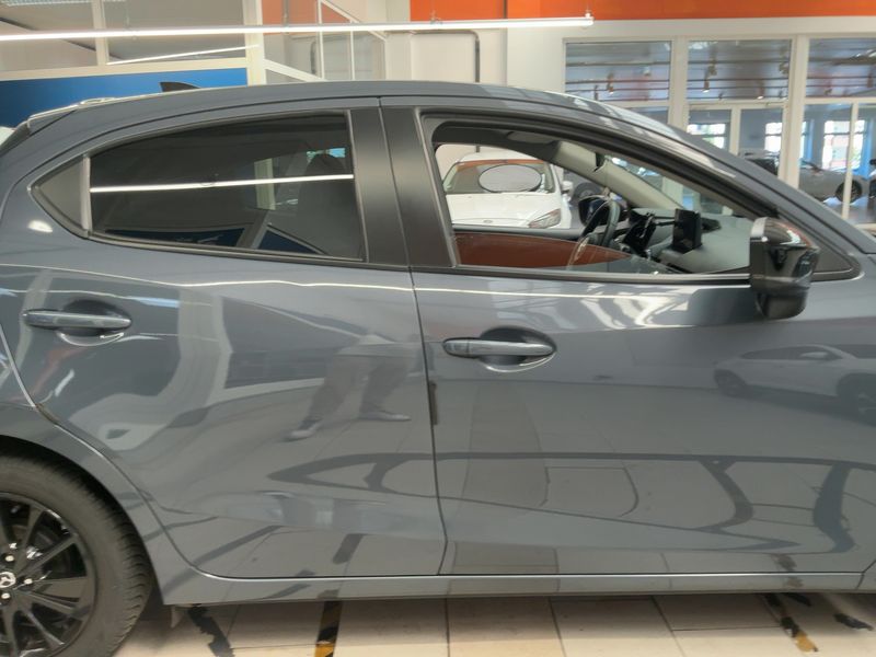 Mazda 2 1.5 Skyactiv-G Mild-Hybrid Homura — zdjęcie 7
