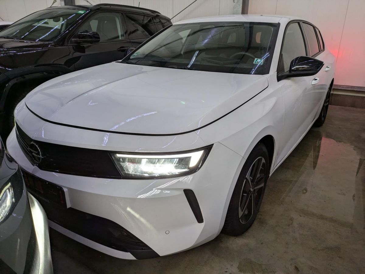 Opel Astra 2024