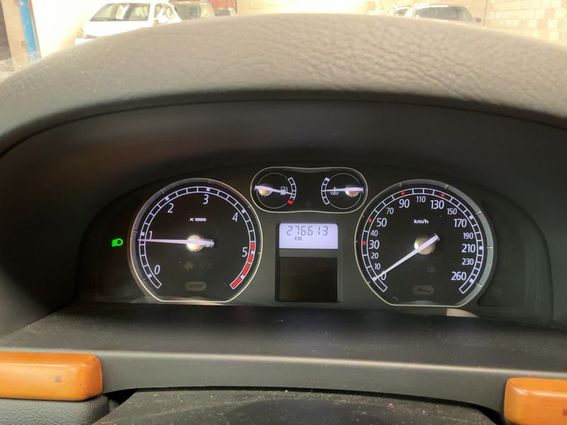 Renault Laguna 2.0 dCi Initiale — zdjęcie 4