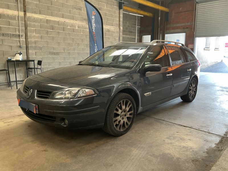 Renault Laguna 2.0 dCi Initiale