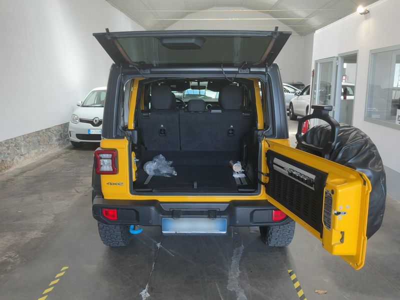 Jeep Wrangler Unlimited 2.0 4xe Plug-in Hybrid Rubicon — zdjęcie 10