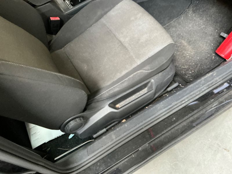 Volkswagen Golf VII 1.6 TDI Trendline BlueMotion Tech 2013 – снимка 29