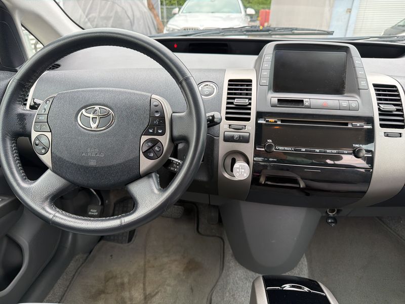 Toyota Prius 1.5 Sol — zdjęcie 11