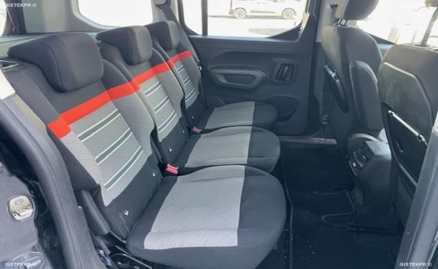 Citroen Berlingo 1.5 Blue-HDi Shine M — zdjęcie 13