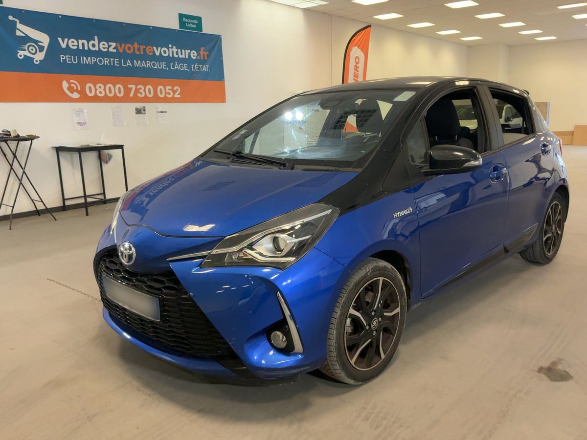 Toyota Yaris 2018 — photo 1