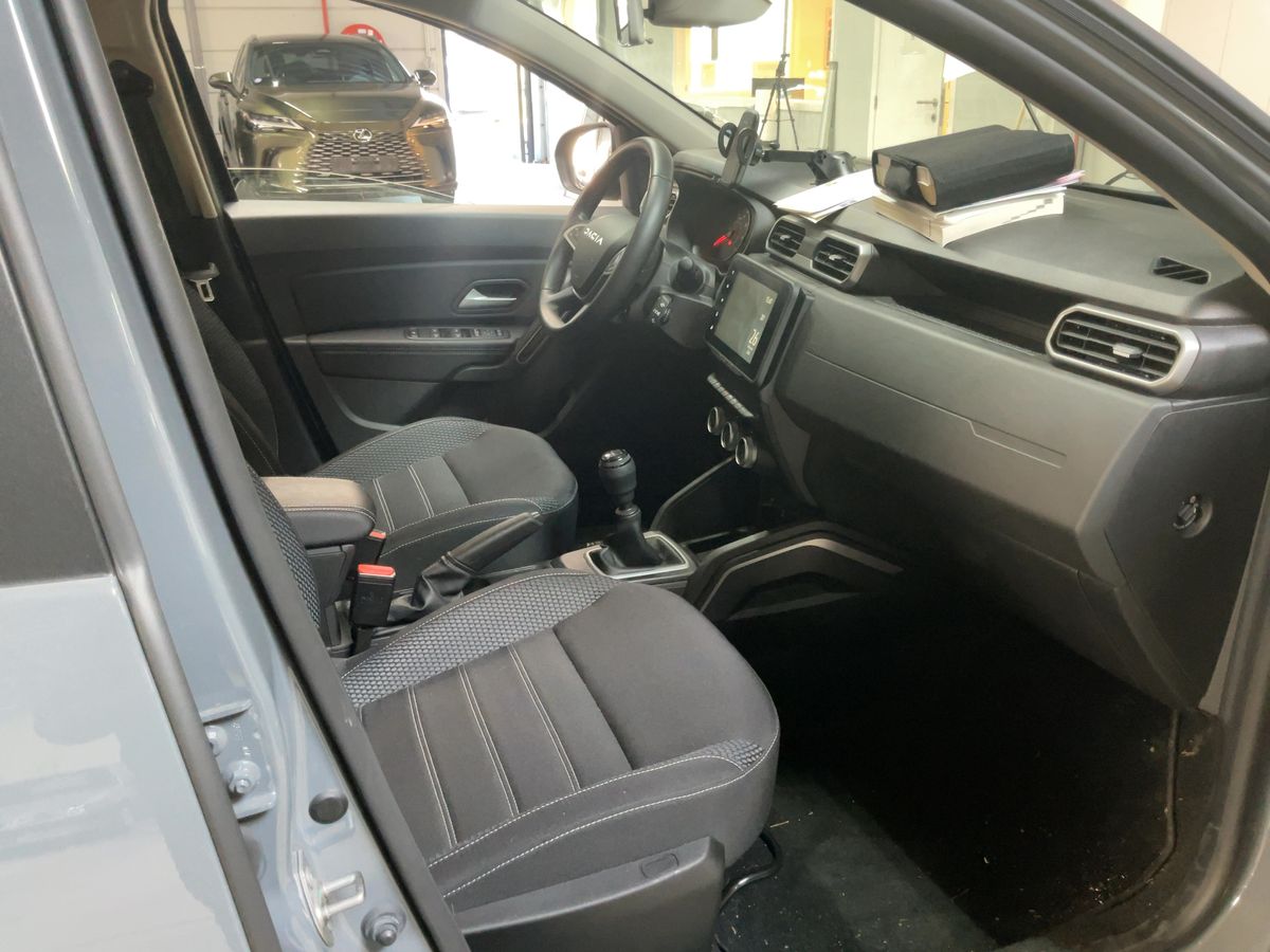 Dacia Duster 2024 — photo 17
