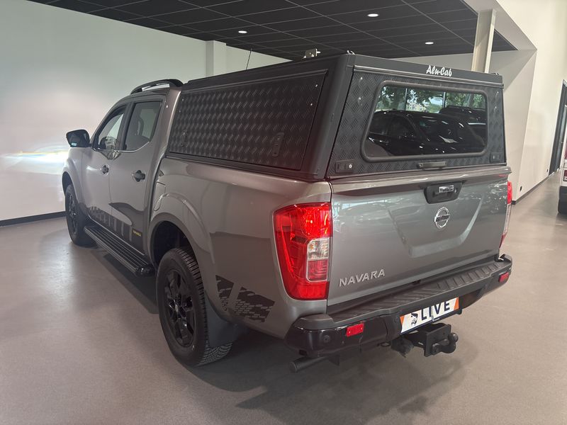 Nissan Navara Pick-up 2.5 dCi Double Cab LE 4x4 — zdjęcie 3