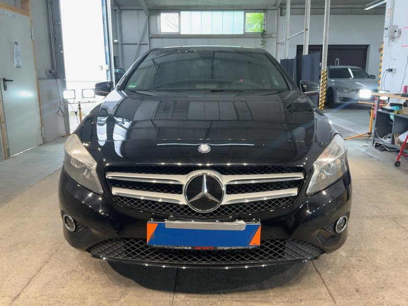 Mercedes-Benz A-Klasse A 200 BlueEfficiency Urban — zdjęcie 9