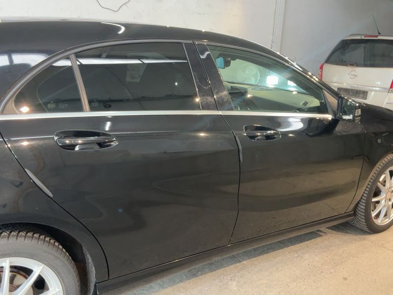 Mercedes-Benz A-Klasse A 200 BlueEfficiency Urban — zdjęcie 7