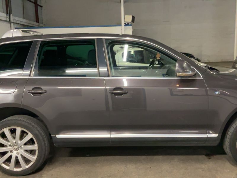 Volkswagen Touareg 3.0 V6 TDI — zdjęcie 7