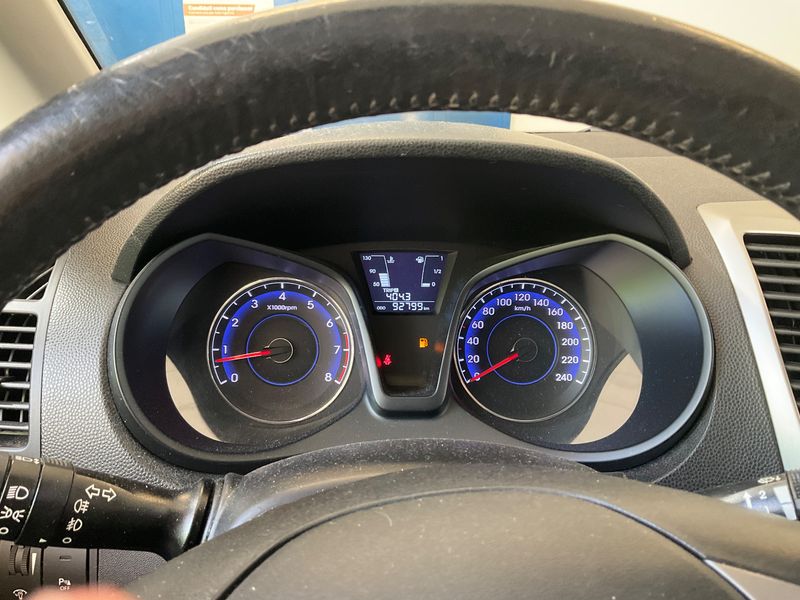 Hyundai ix20 1.4 App Mode — zdjęcie 13