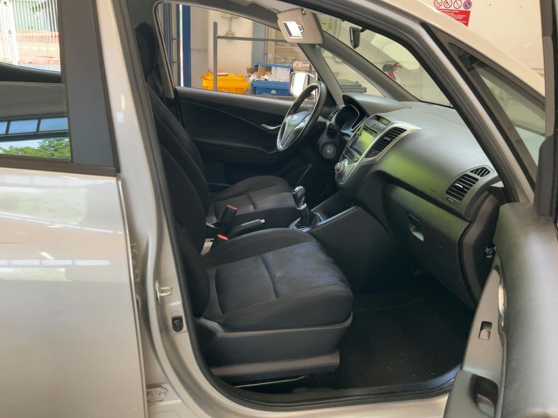 Hyundai ix20 1.4 App Mode — zdjęcie 11