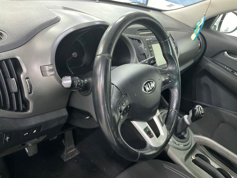 Kia Sportage 1.7 CRDi Active 2WD 2014 – снимка 33